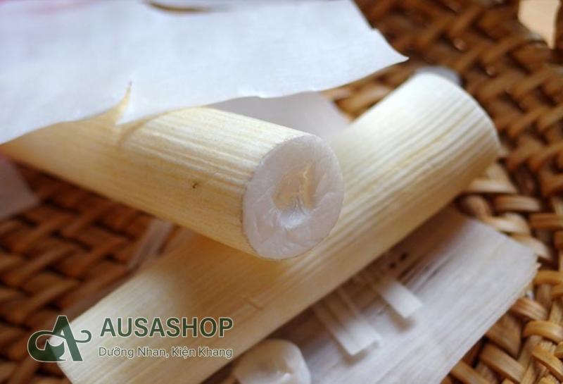 Phần lõi bên trong thân cây có thể chế biến thành món ăn bổ dưỡng cho mẹ